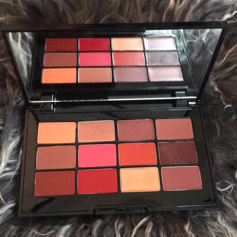 Lip Palette